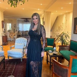  آيات أباظة تتلقى رسالة دعم من الفنانة شهيرة بعد إصابتها بالسرطان