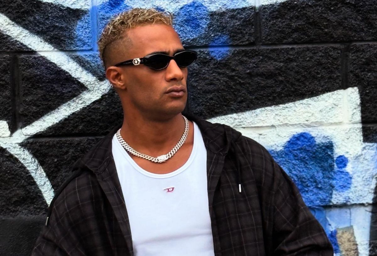 محمد رمضان يشتري فيراري لتعويض غيابه عن الموسم الدرامي