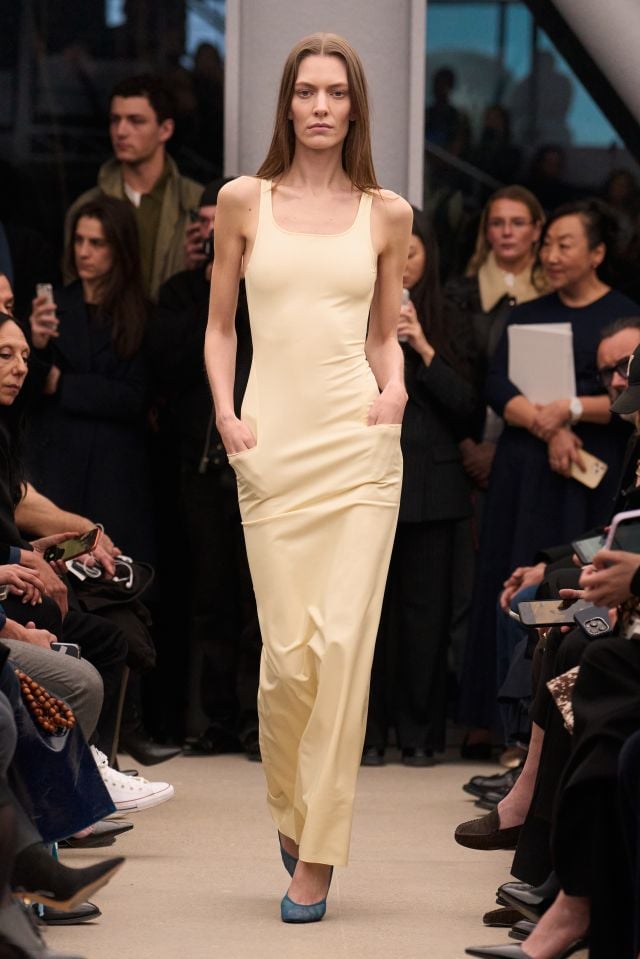 من مجموعة أزياء ALAÏA خريف/شتاء 2026