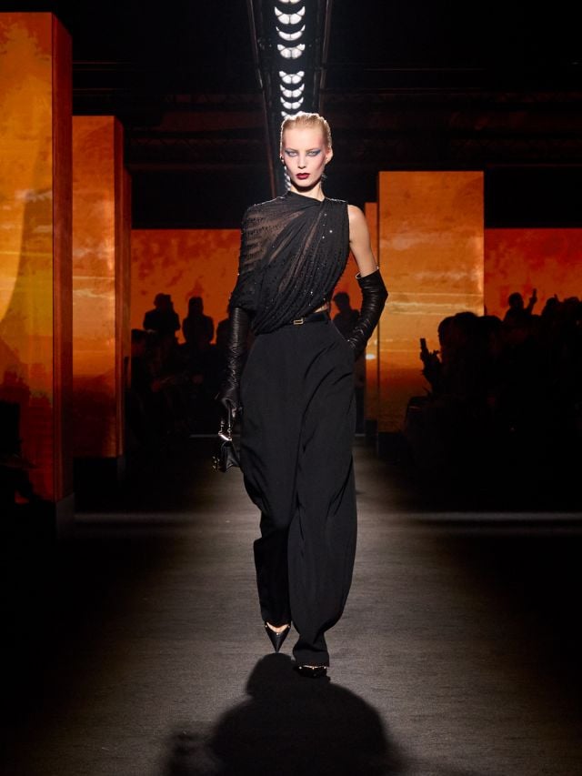 إطلالة ALINA من مجموعة بالنسياغا شتاء 2026 