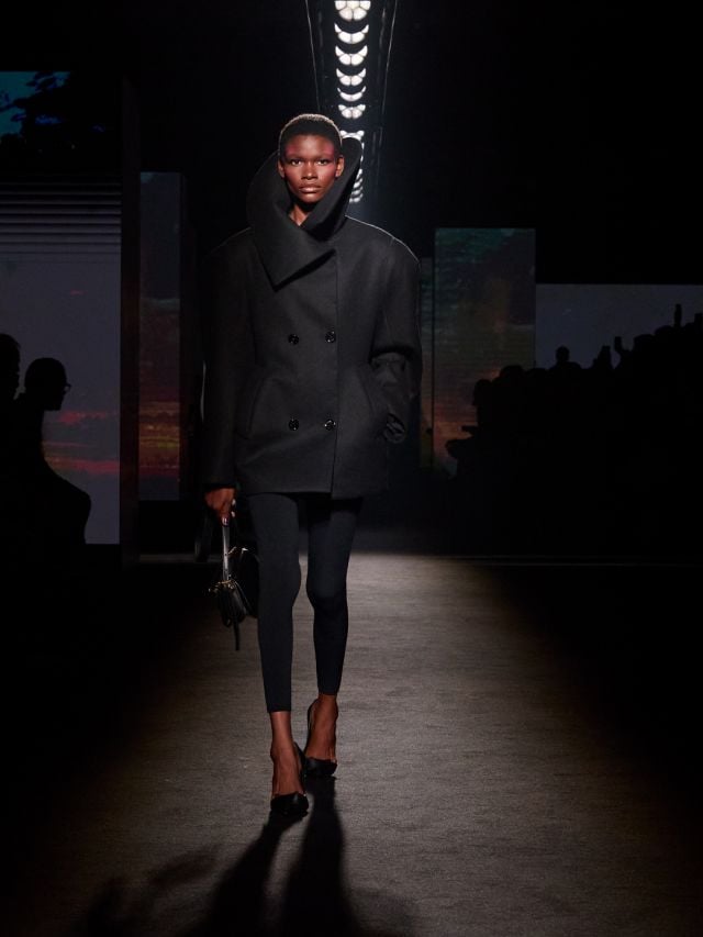 إطلالة Khadijat من مجموعة بالنسياغا شتاء 2026