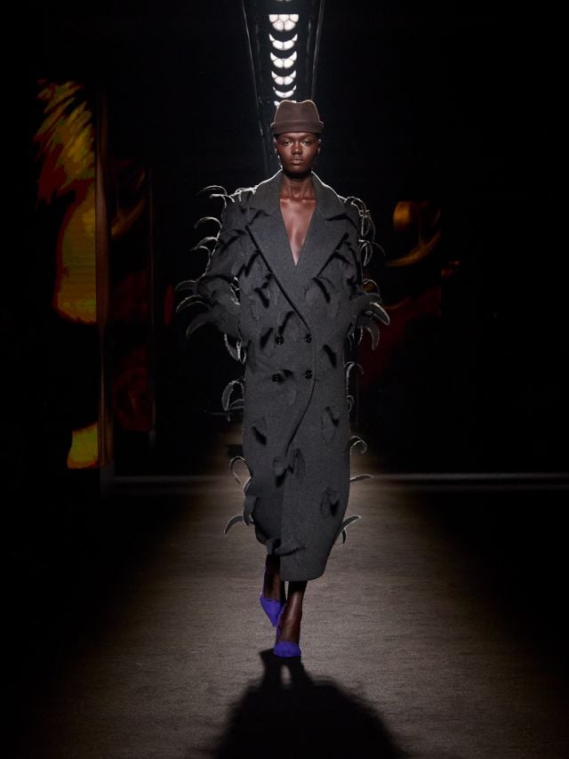 إطلالة ACHOL K من مجموعة بالنسياغا شتاء 2026 