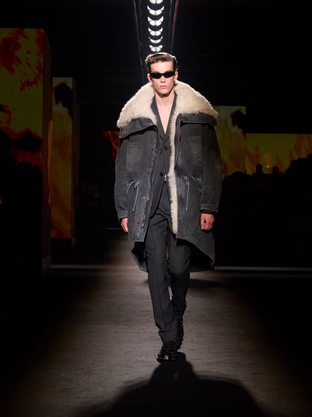 إطلالة EDOARDO من مجموعة بالنسياغا شتاء 2026 