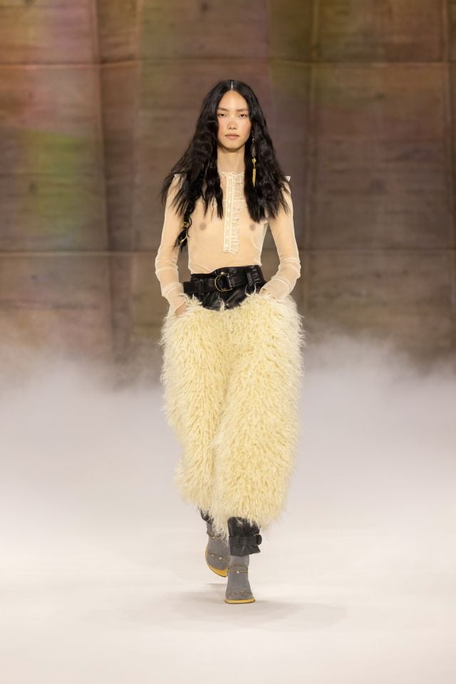 عرض أزياء CHLOÉ شتاء 2026