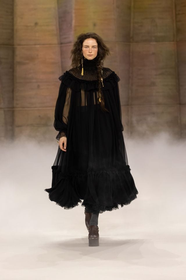 عرض أزياء CHLOÉ شتاء 2026