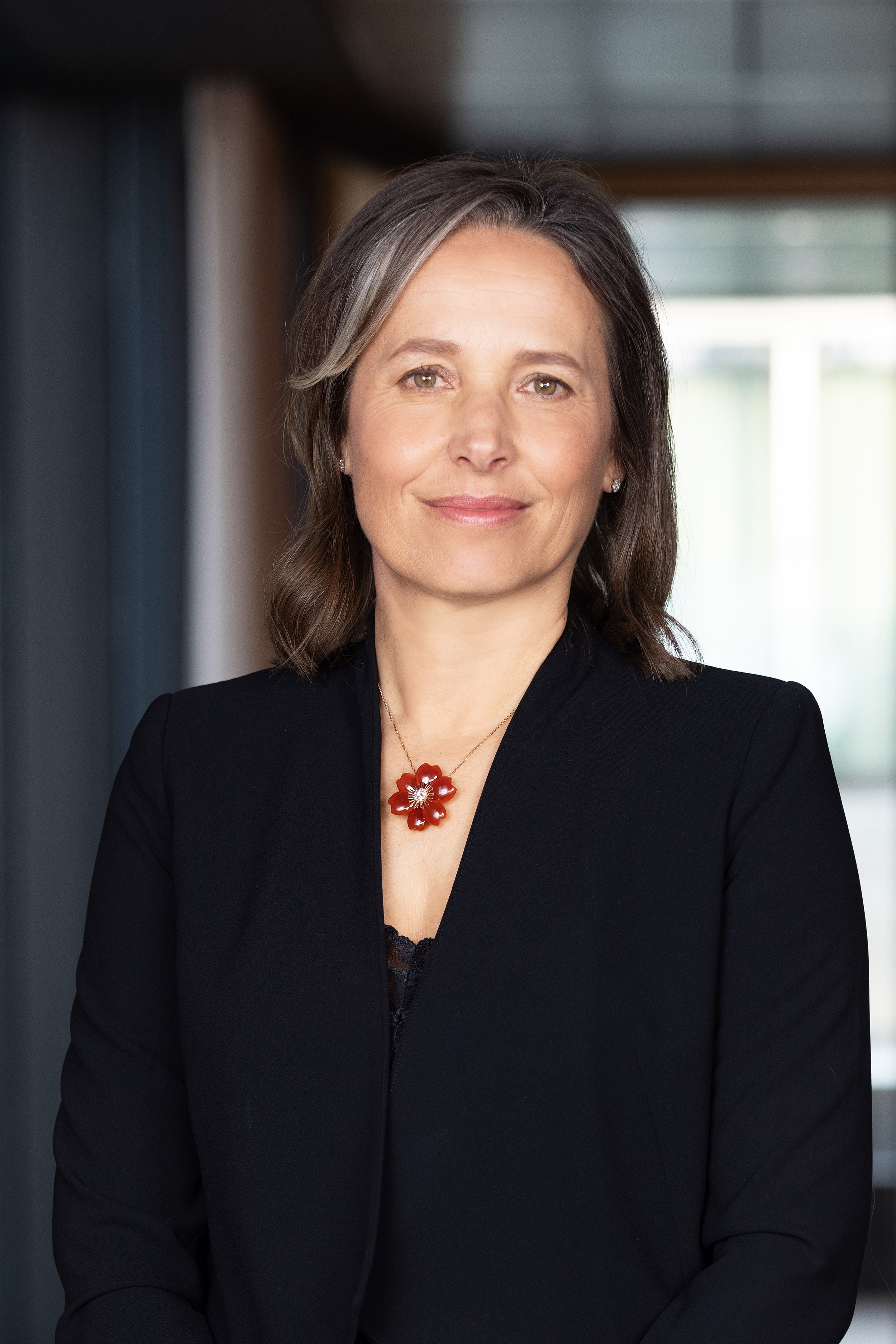 كاترين رينييه الرئيسة والمديرة التنفيذية لدار فان كليف أند آربلز