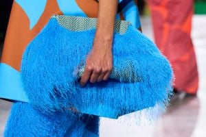 Fringe Revival عودة حقائب الشراشيب