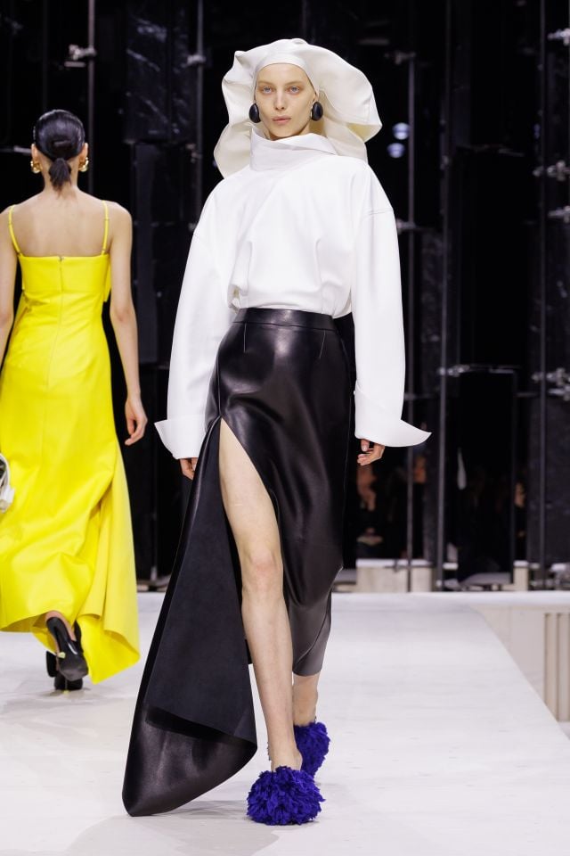 عرض أزياء جيفنشي مجموعة خريف/شتاء 2026 