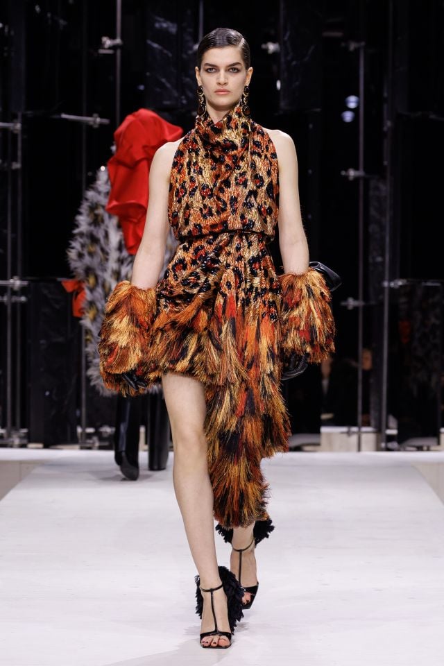 عرض أزياء جيفنشي مجموعة خريف/شتاء 2026 