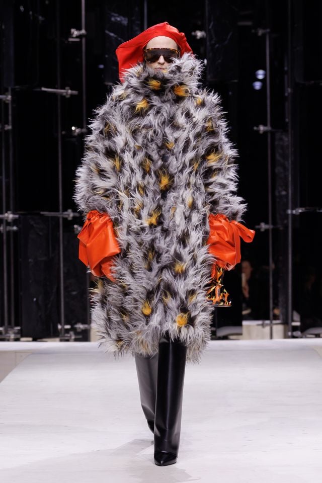 عرض أزياء جيفنشي مجموعة خريف/شتاء 2026 