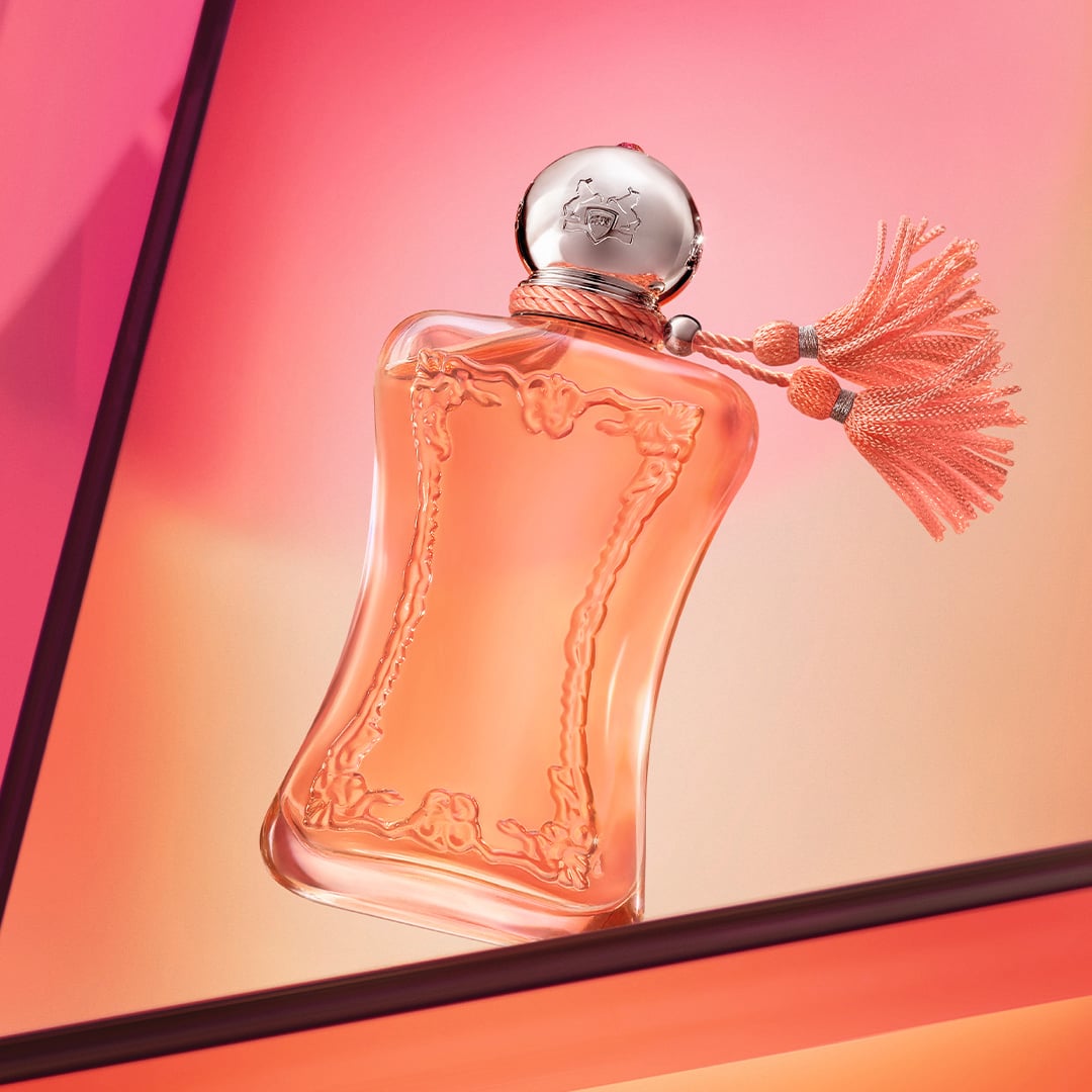 عطر "أثينايس"