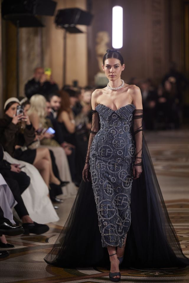 عرض أزياء إيلي فغالي لموسم ربيع وصيف 2026 