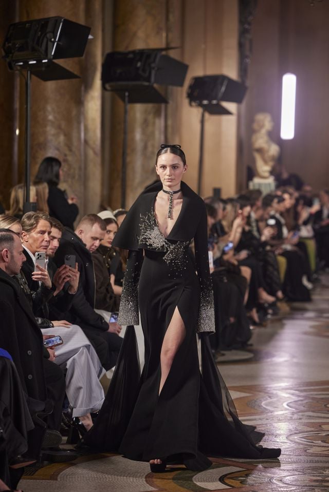 عرض أزياء إيلي فغالي لموسم ربيع وصيف 2026 