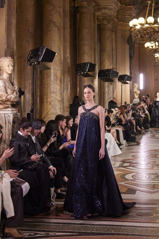 عرض أزياء إيلي فغالي لموسم ربيع وصيف 2026 