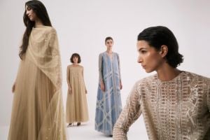 قفاطين ذهبية وفضية… صيحة العيد المفضّلة لإطلالات 2026