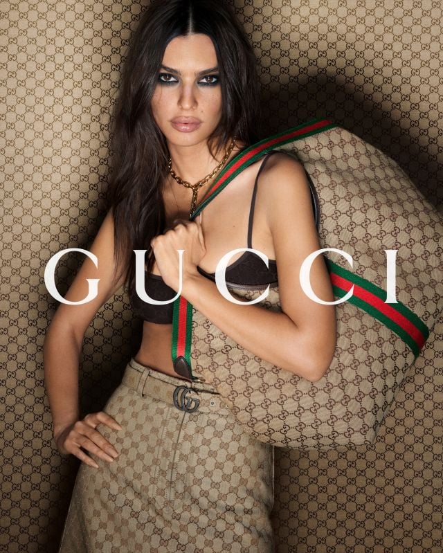 إيميلي راتاجكوسكي وحقيبة Giglio