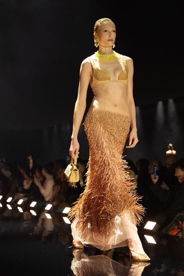 عرض أزياء Schiaparelli لخريف/شتاء 2026-2027