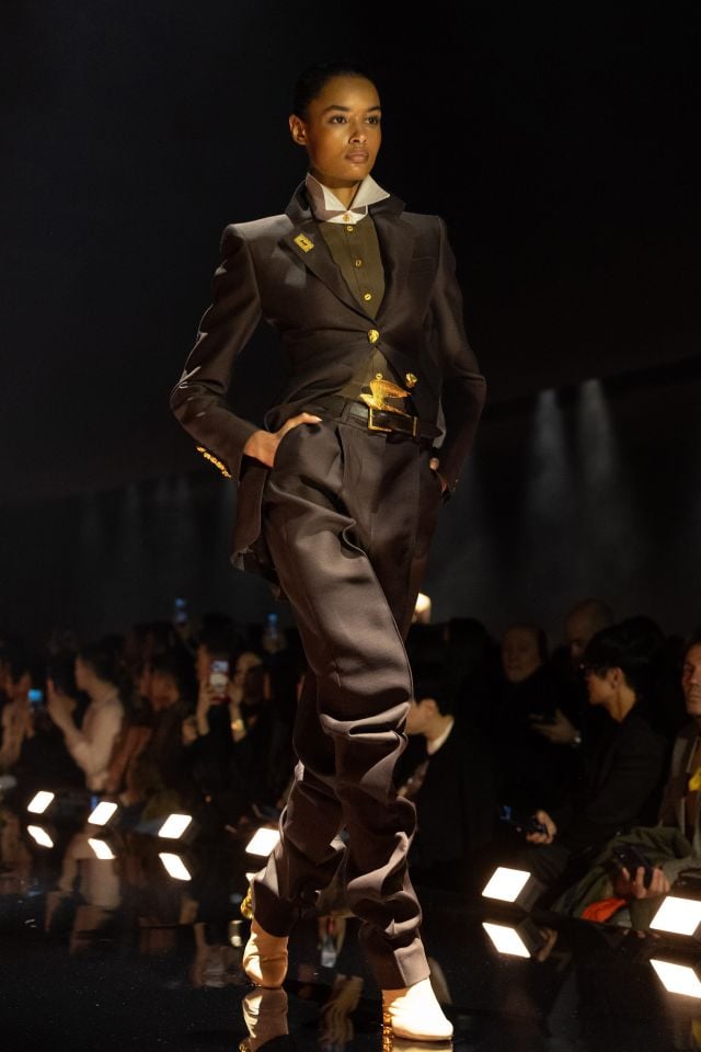 عرض أزياء Schiaparelli لخريف/شتاء 2026-2027