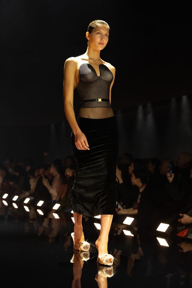 عرض أزياء Schiaparelli لخريف/شتاء 2026-2027