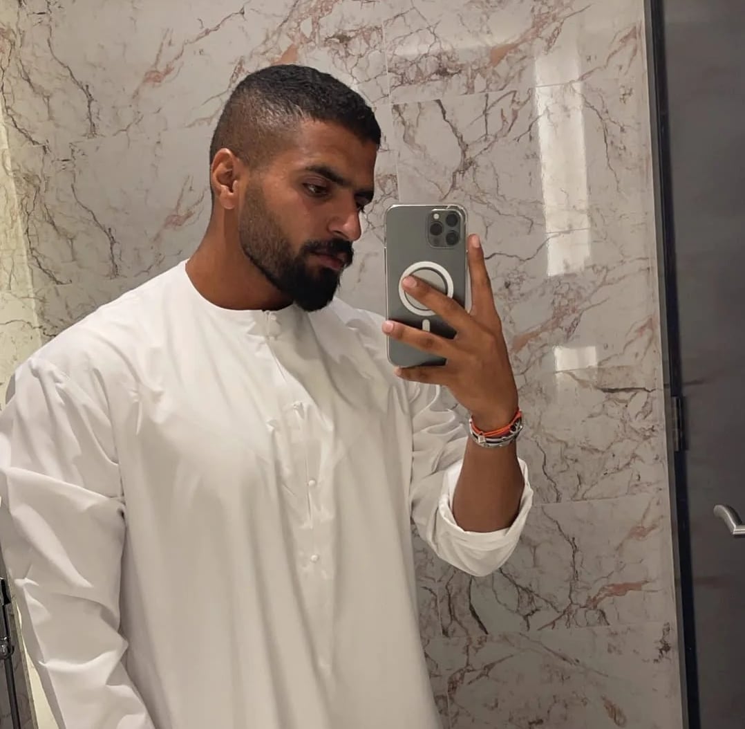 تفاعل كبير مع رحيل صانع المحتوى راشد عيسى الأنصاري