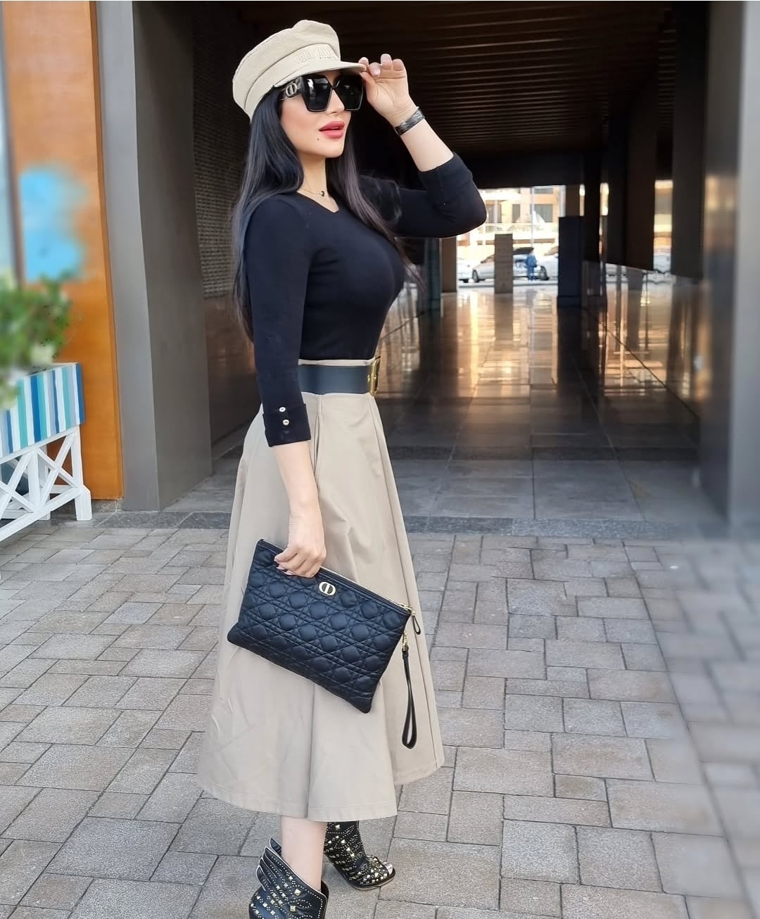 استوحي إطلالاتك الربيعية الأنيقة من لجين عمران