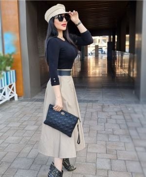 استوحي إطلالاتك الربيعية الأنيقة من لجين عمران