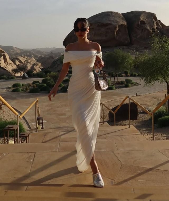 إطلالات بسمة بوسيل بين الجرأة والفخامة