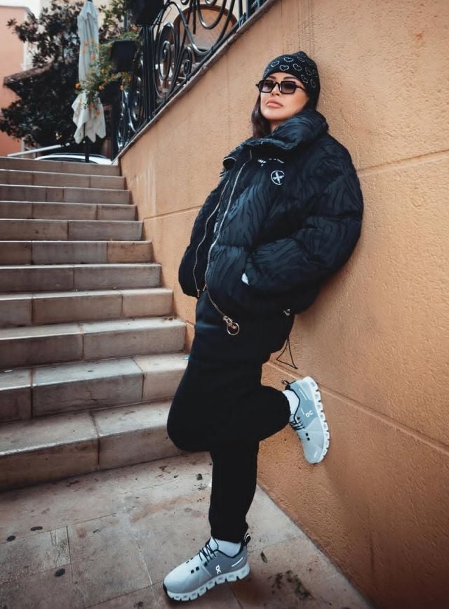 جومانا مراد بملابس شتوية أنيقة