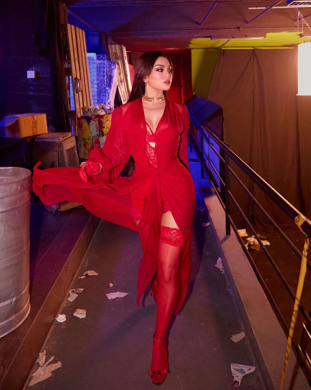 هيفاء وهبي تعشق الصيحات الجريئة.. وهذه أبرزها