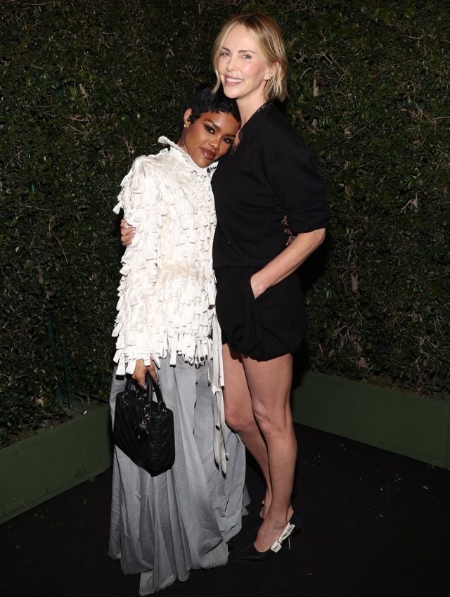 شارليز ثيرون وتيانا تايلور