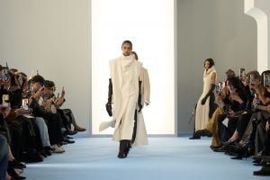 مجموعة Sportmax لخريف/شتاء 2026.. أناقة المرأة