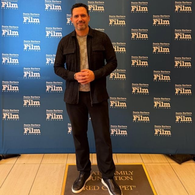 ظافر العابدين يودّع شقيقه بصور خاصة 