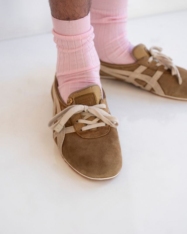 فيرساتشي ربيع صيف 2026 – أونيتسوكا