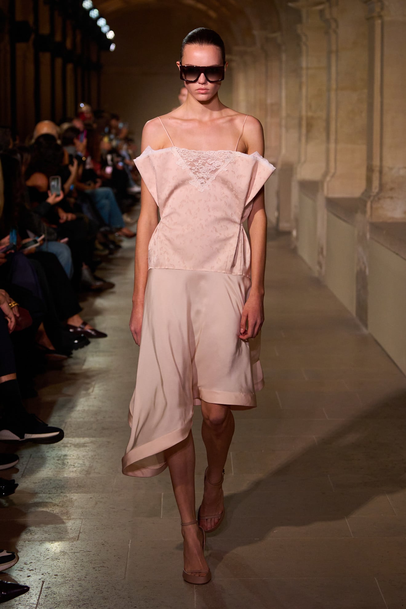 فيكتوريا بيكهام ربيع 2026 Victoria Beckham