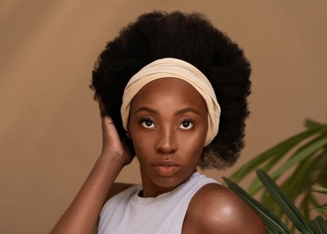 البشرة السوداء ... أنواعها والألوان المناسبة لها