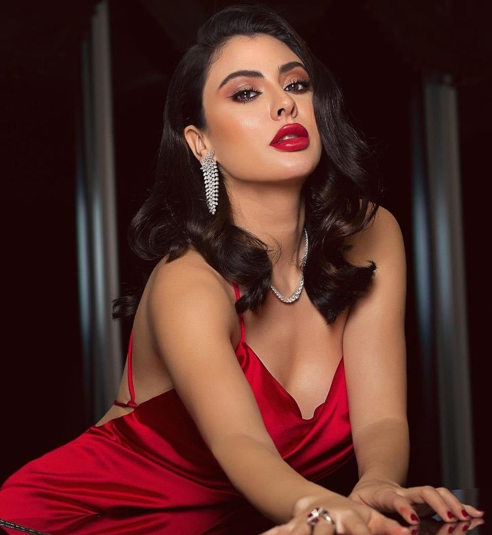 مريم حسين تنفي حملها: كنت أمزح! 