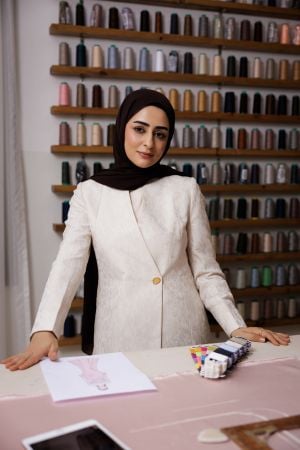 زهراء علي... حين تُزهر الفخامة على خطّ الطبيعة