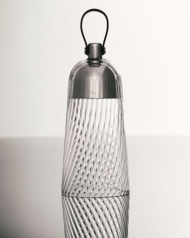 تصميم جديد بين 