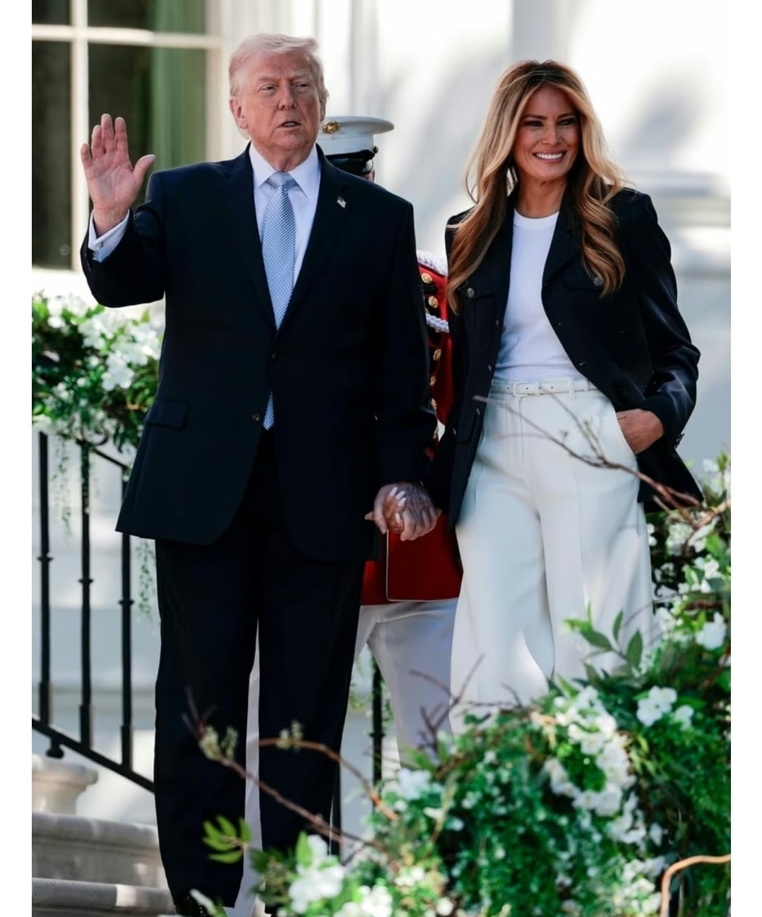 ميلانيا ترامب والبدلات الرسمية والكاجوال الأنيقة