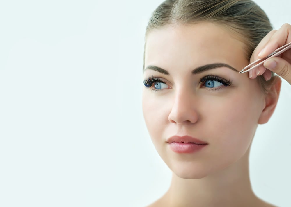 رسمات حواجب للوجه الطويل