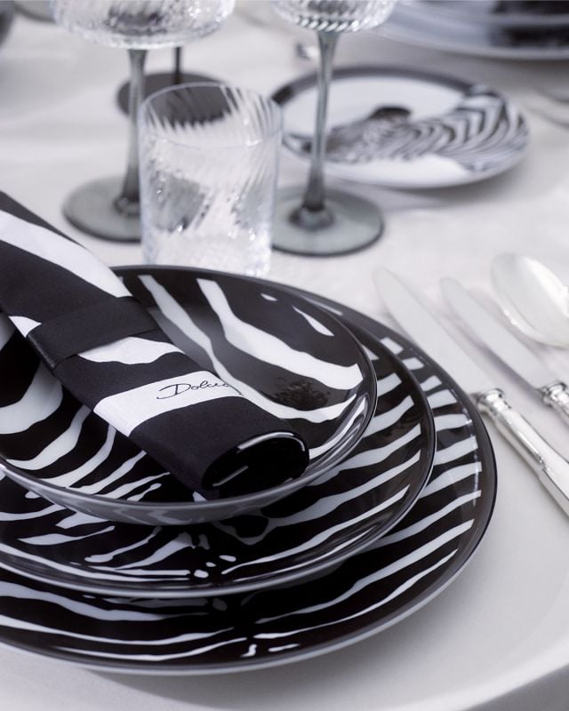 تنسيق المائدة