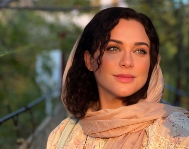 سلاف فواخرجي: ممتنة لمصر التي احتضنتني ووجدت فيها السلام