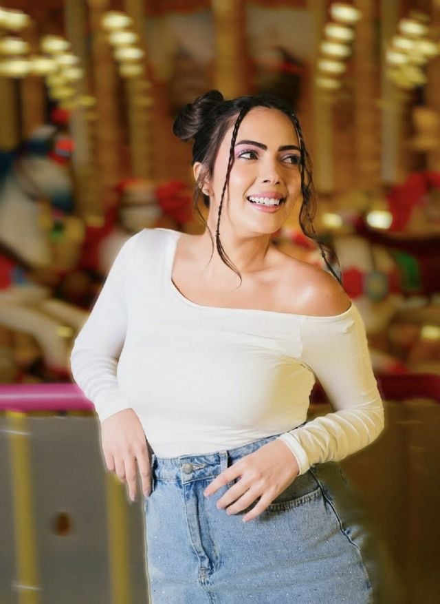 الفنانة وئام مجدي