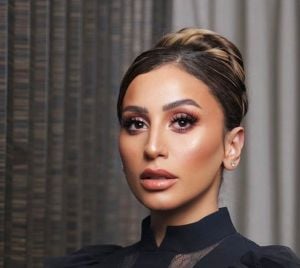 دينا الشربيني تطرح أغنيتها الأولى بمشاركة أبو (فيديو)