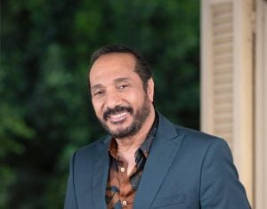  ابنة علي الحجار تطالب متابعيها بشتم والدها علنًا (فيديو)