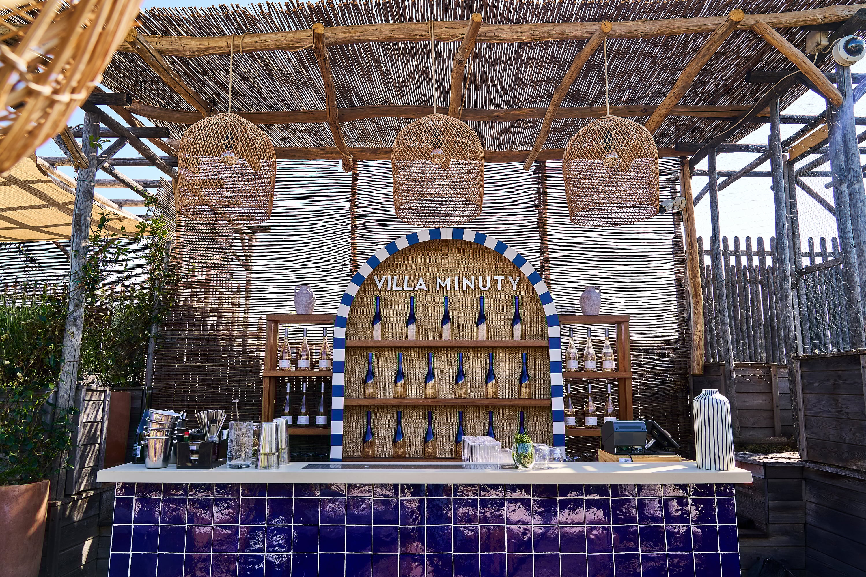 فيلا مينوتي