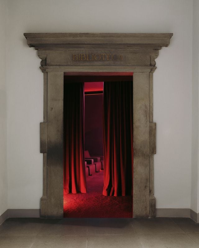 معرض في قصر غوتشي