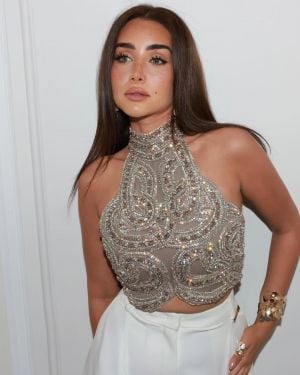 هنا الزاهد تكشف عن تفاصيل منافستها ضمن أجمل مئة وجه عالمياً