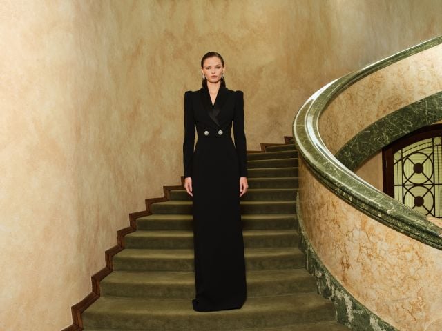 SYMPHONY GOWN 