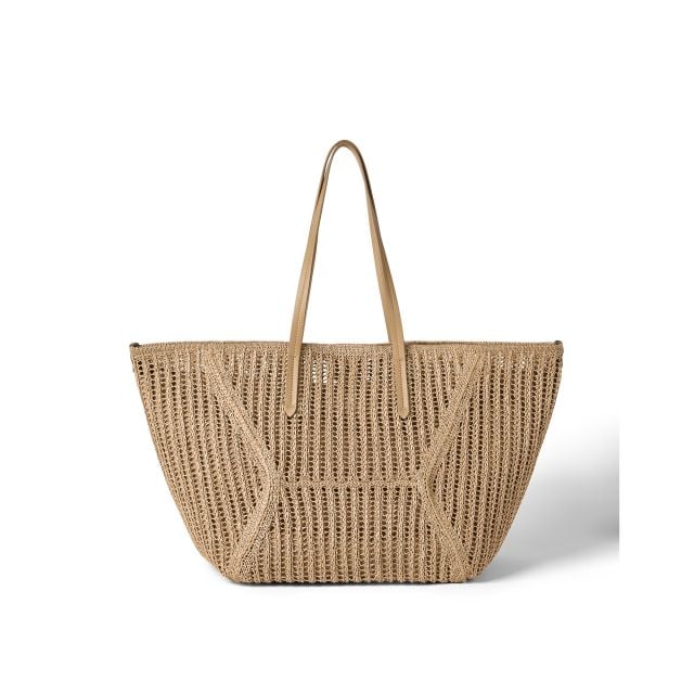 حقيبة BC Duo مصمّمة من قماش رافيا تكنو ومزيّنة بتطريزات المونيل